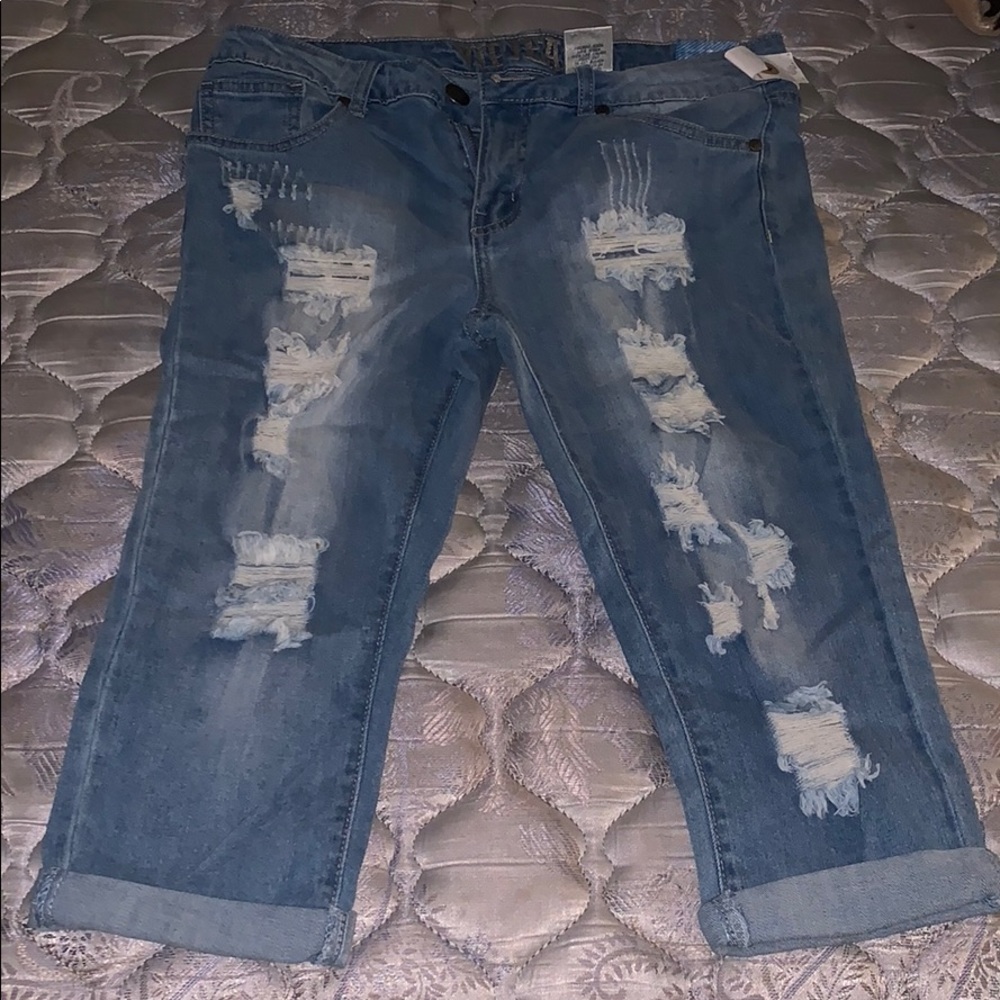 11/12 V.I.P Jean Capri